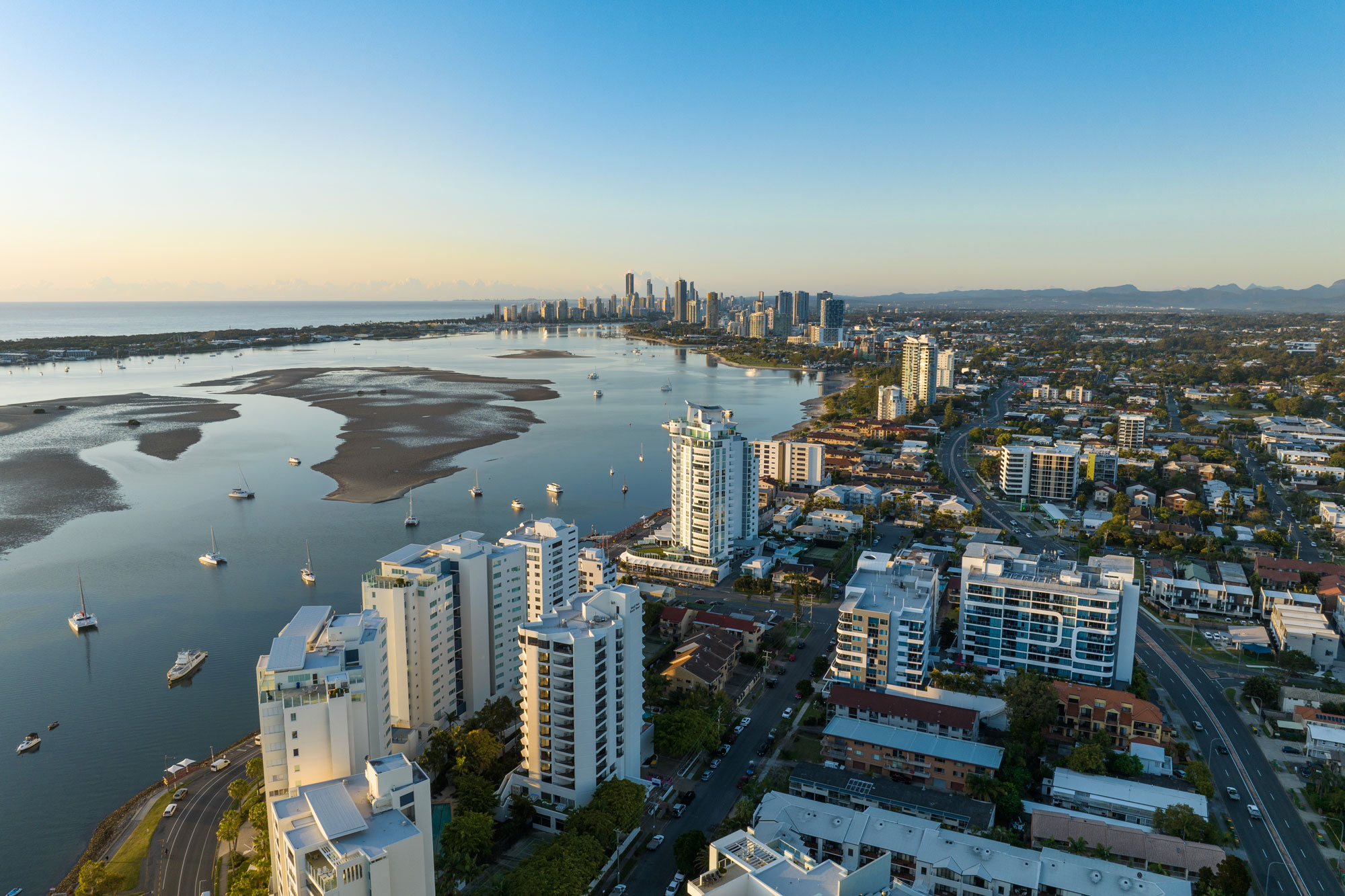 2 & 3 Bed Labrador Apartments For Sale PARK SHORE Gold Coast